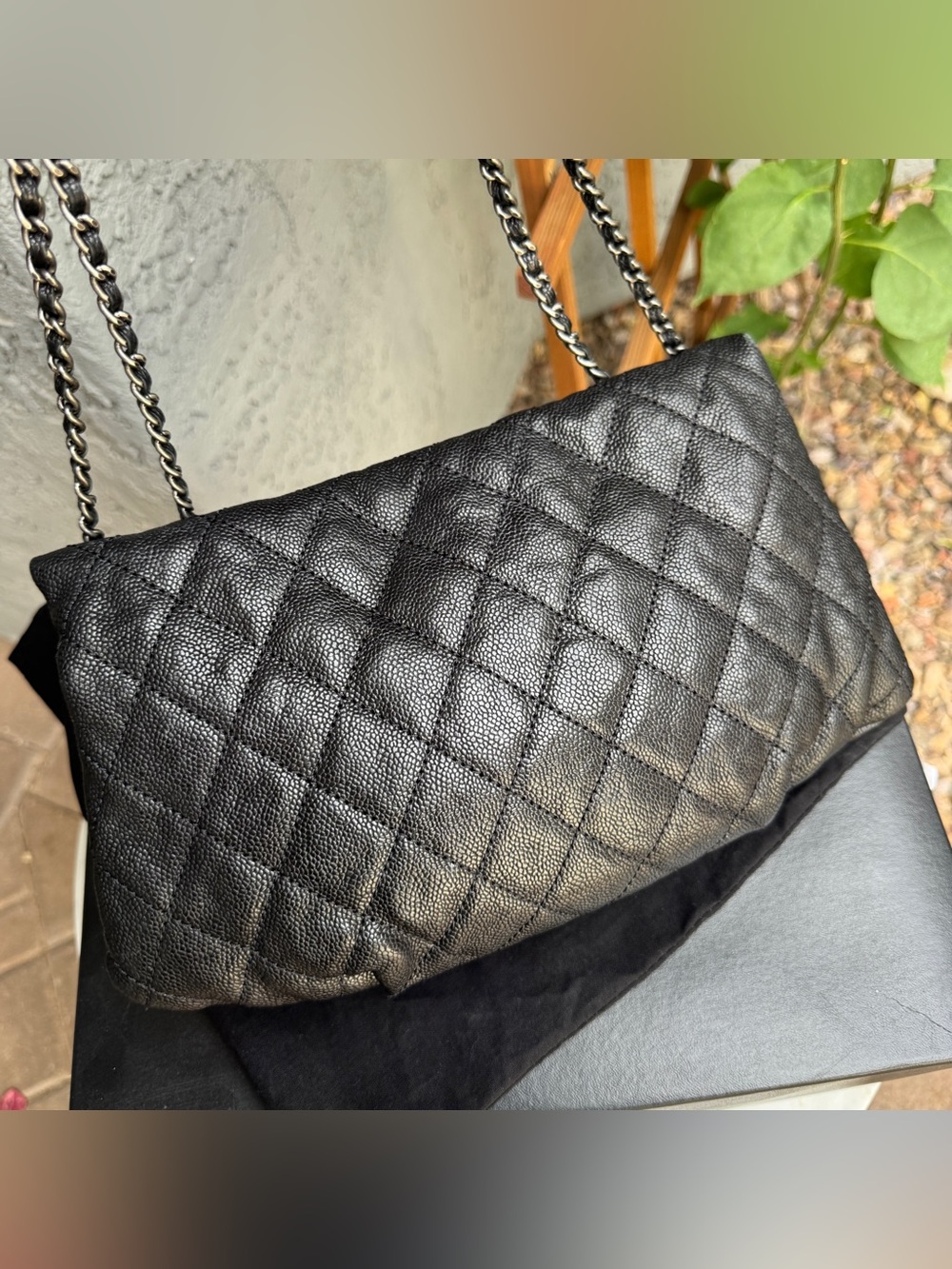 Chanel Shiny Caviar Quilted Elastic Flap Shoulder Bag - Picture 6 of 16